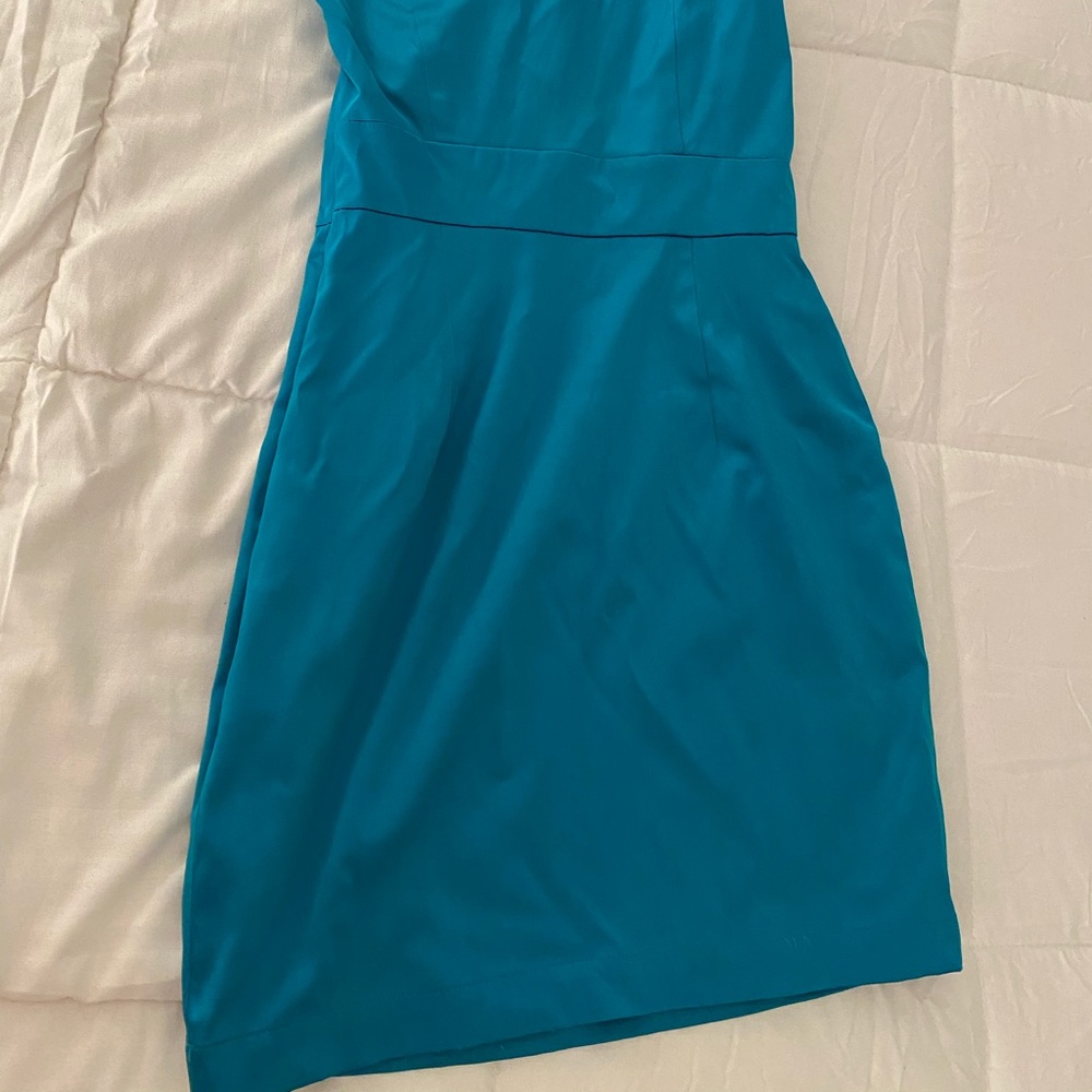 Dress - Picture 2 of 7